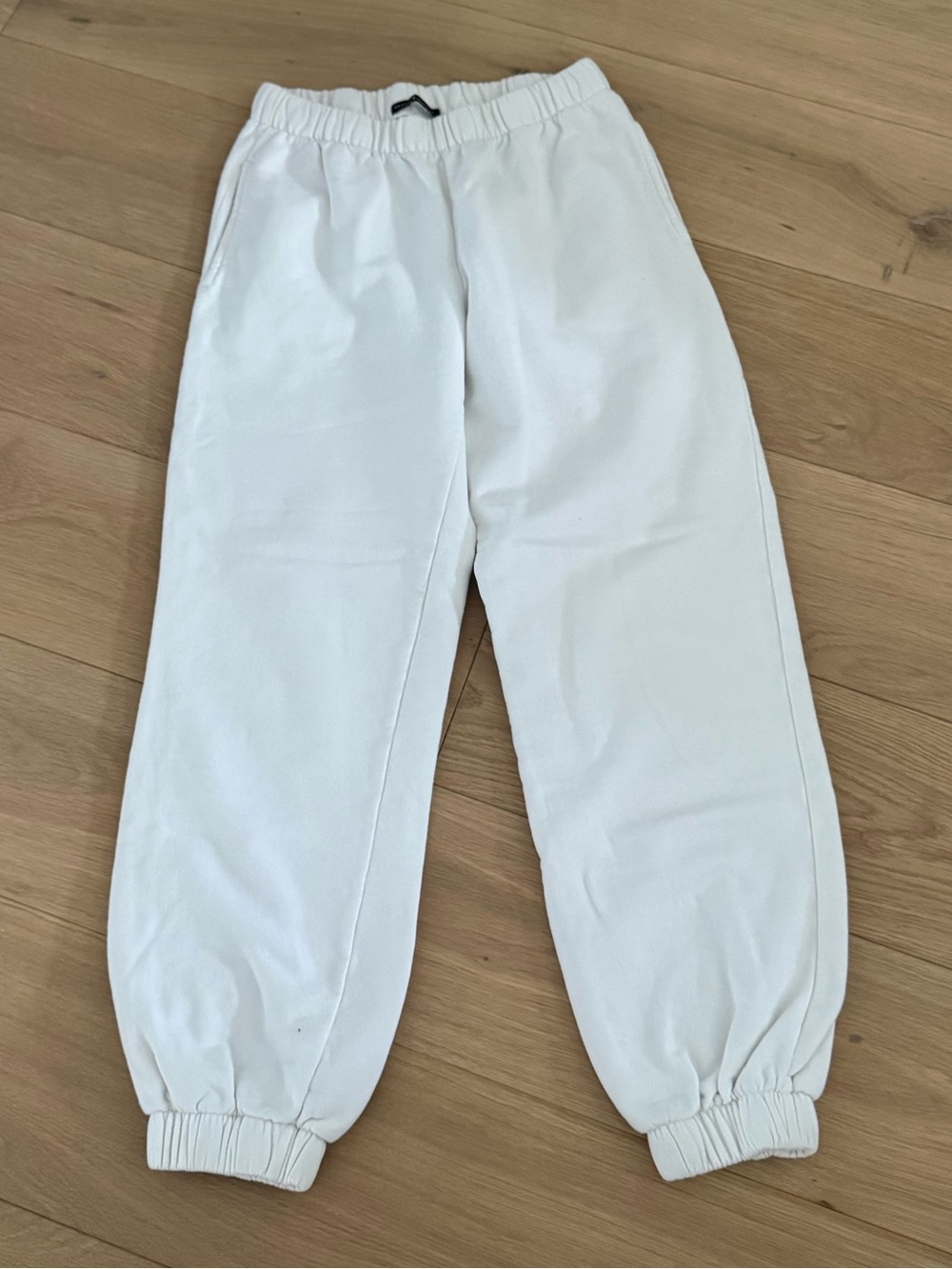 Brandy Melville White Relaxed Jogger Sweatpants OS